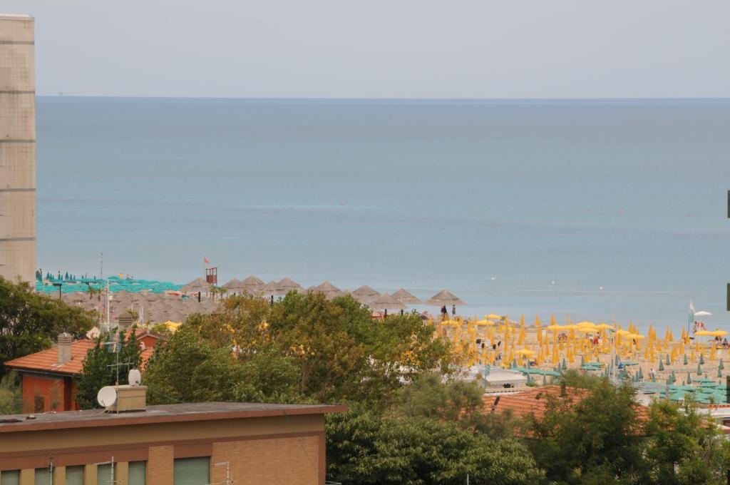 Hotel Royal Pesaro Exterior photo
